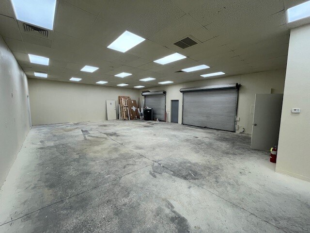 More Photos Of 4975 West Ln, Stockton Freestanding For Lease