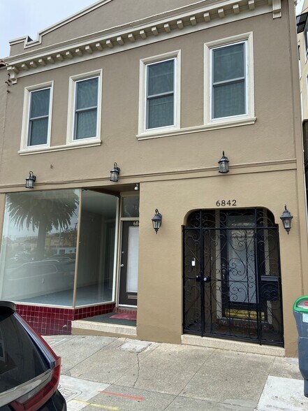 More Photos Of 6844 Mission St, Daly City Storefront Retail Residential For Sale
