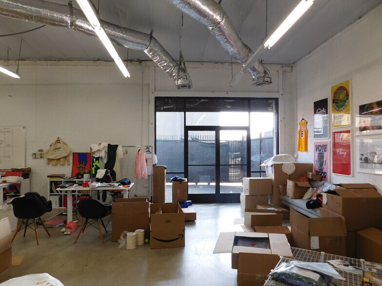 More Photos Of 1334 S Main St, Los Angeles Storefront Retail Office For Sale