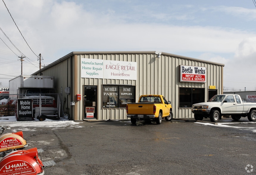 More Photos Of 321 S Cumberland St, Lebanon Auto Repair For Sale