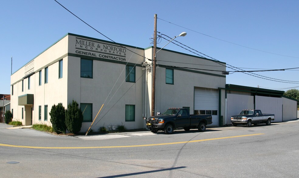 More Photos Of 700 Ayers Ave, Lemoyne Office For Lease