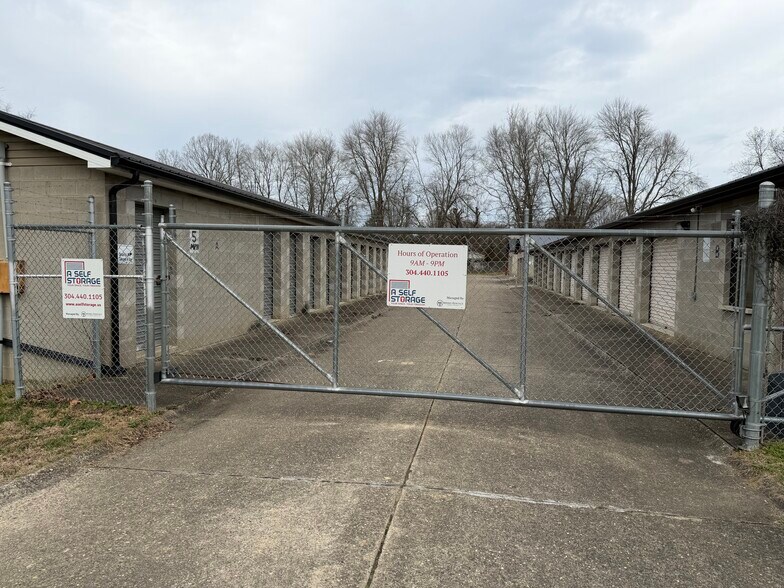 More Photos Of 148 Hamon Dr, Scott Depot Self Storage For Sale