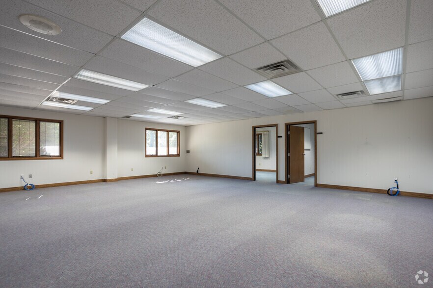 More Photos Of 2356-2370 Science Pky, Okemos Office For Lease