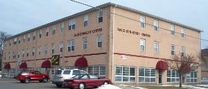 More Photos Of 604 Dale St, Normal Apartments For Lease