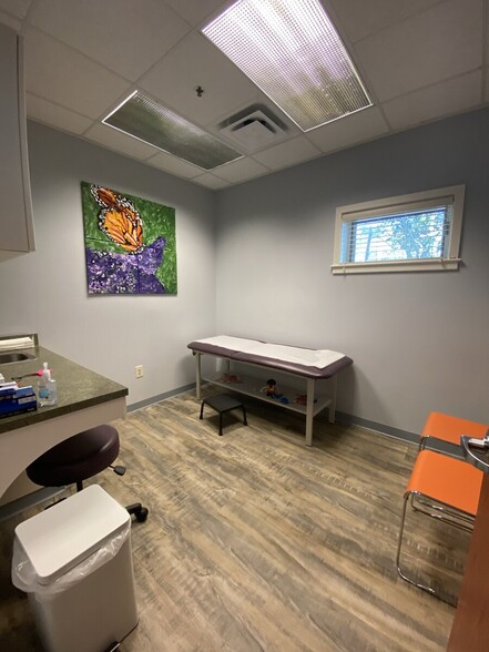 More Photos Of 85 Springview Ln, Summerville Medical For Lease