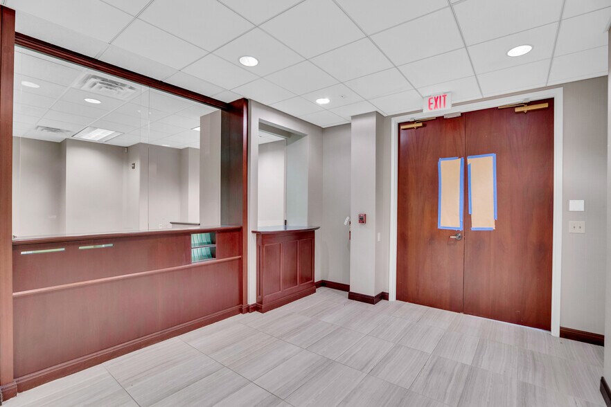 More Photos Of 1701 Highway A1A, Vero Beach Office For Lease