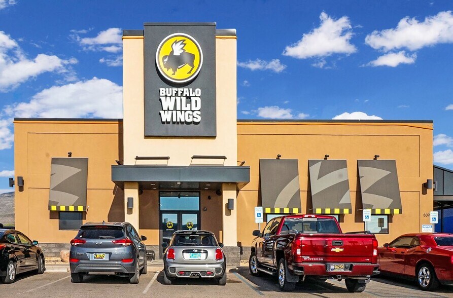 More Photos Of 839 S White Sands Blvd, Alamogordo General Retail For Sale