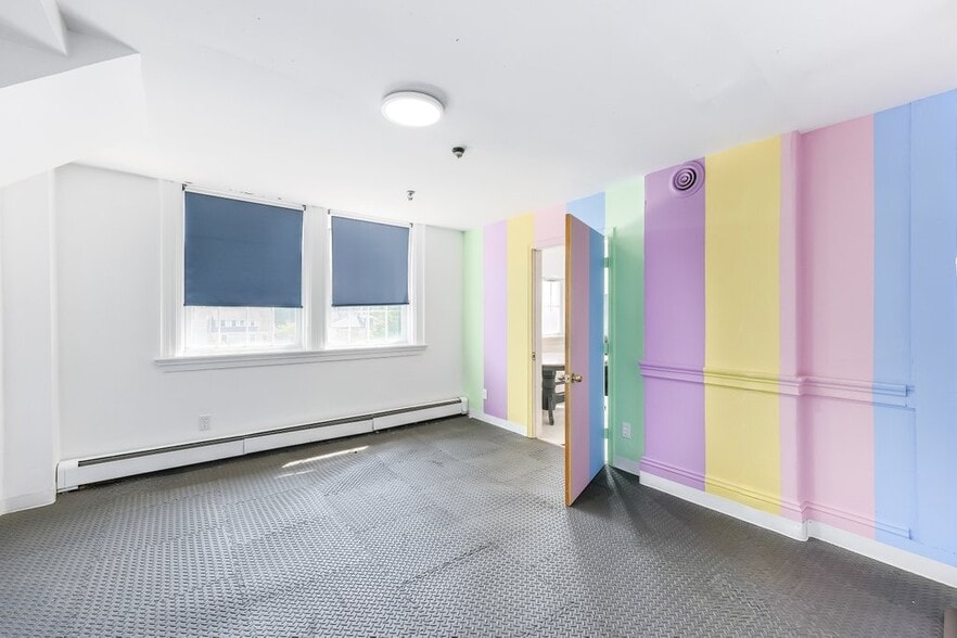 More Photos Of 86 Pleasant St, Marlborough Religious Facility For Sale