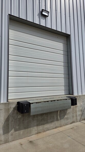 More Photos Of 3663 Southland Dr, Flowery Branch Warehouse For Sale