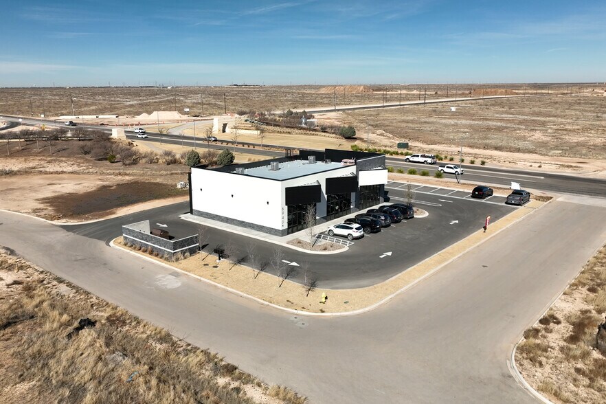More Photos Of 6940 Yukon Rd, Odessa Storefront Retail Office For Lease