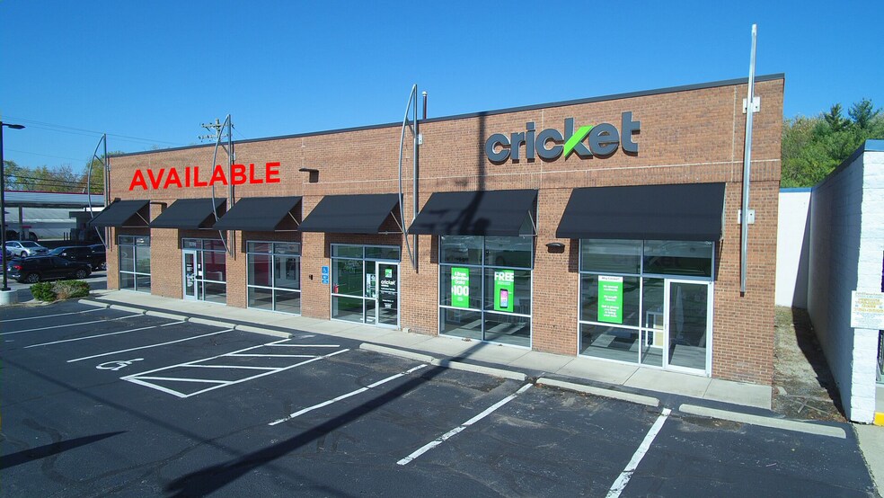 More Photos Of 8390 Beechmont Ave, Cincinnati Freestanding For Sale