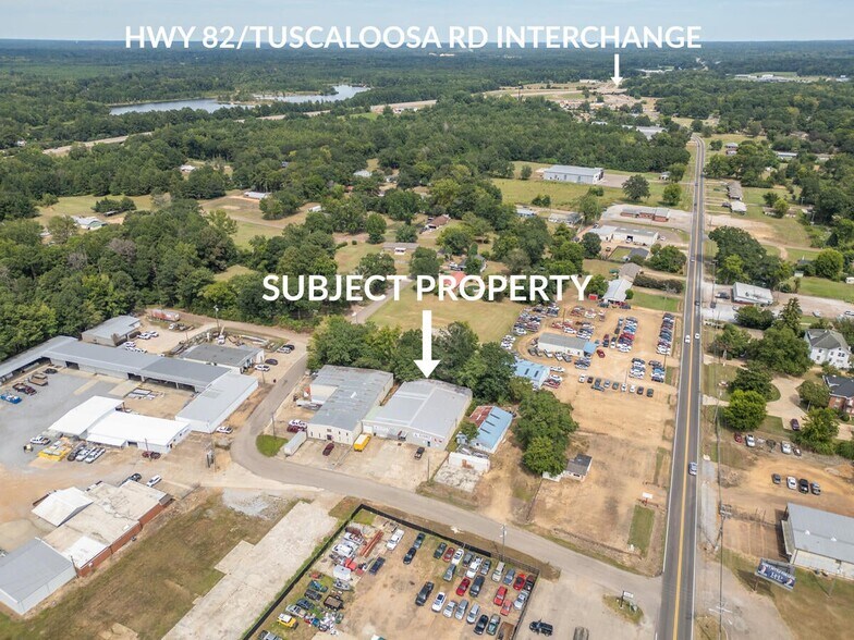 More Photos Of 208 Conway Dr, Columbus Showroom For Sale