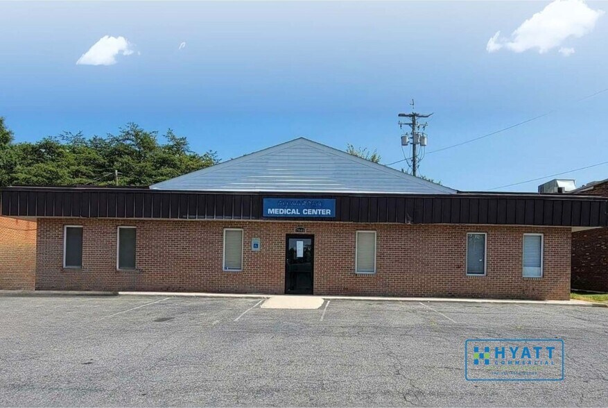 More Photos Of 7940 Johnson Ave, Glenarden Medical For Sale