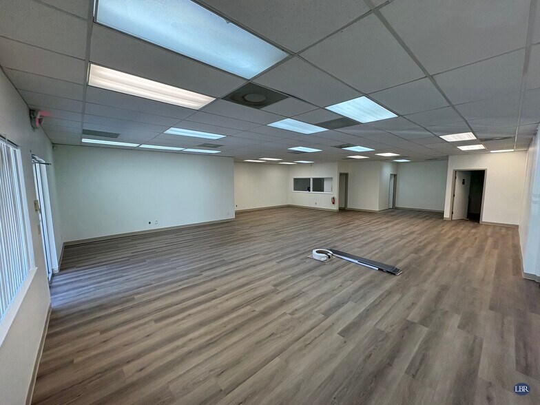 More Photos Of 129 W Hibiscus Blvd, Melbourne Office For Lease