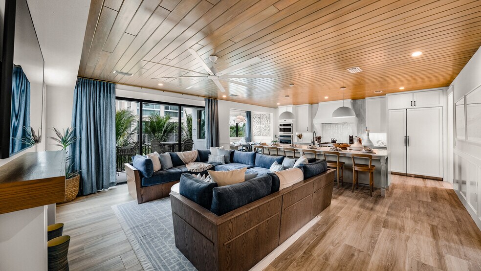 More Photos Of , Siesta Key Multifamily For Sale