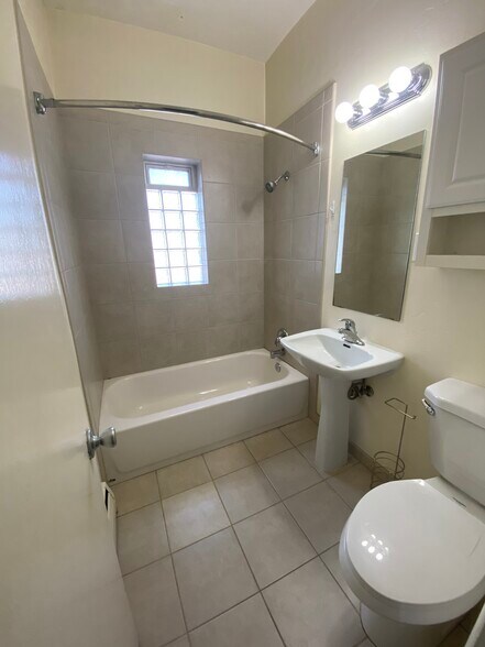 More Photos Of 875 N Marion St, Denver Multifamily For Sale