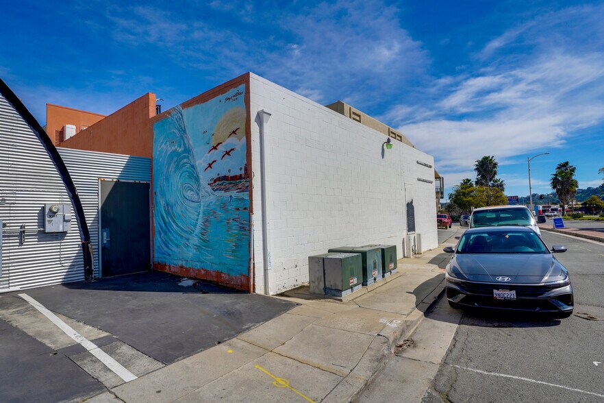 More Photos Of 1079-1085 W Morena Blvd, San Diego Refrigeration Cold Storage For Sale
