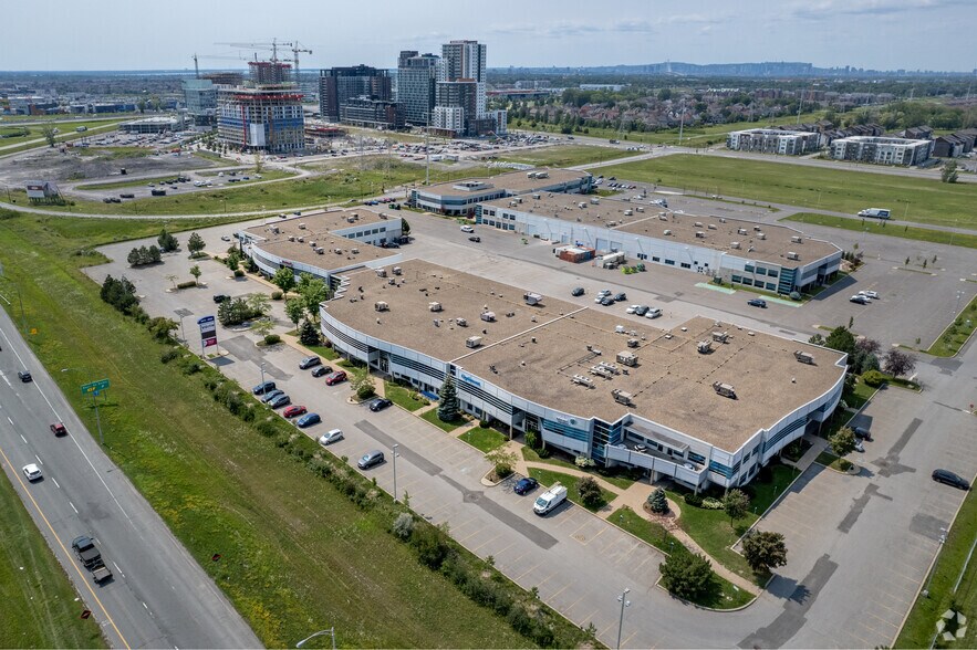 More Photos Of 9955 Rue De Châteauneuf, Brossard Office For Lease