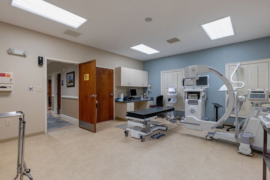 More Photos Of 1500 Langford Dr, Watkinsville Medical For Sale