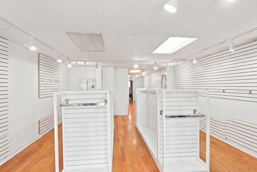 More Photos Of 33-37 S Main St, Ipswich Storefront Retail Residential For Sale