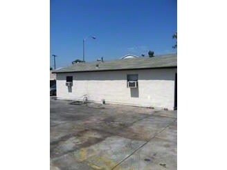 More Photos Of 10986 Vulcan St, South Gate Contractor Storage Yard For Sale
