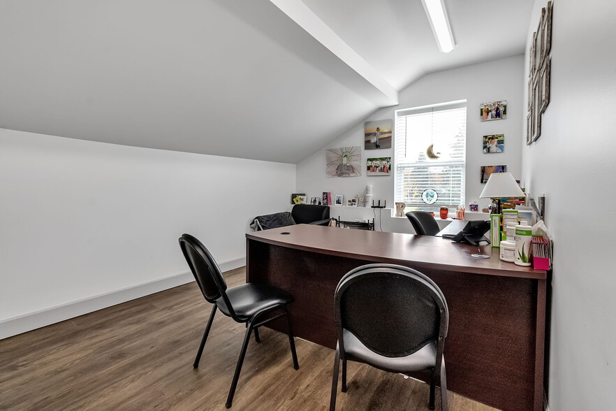 More Photos Of 2-85 Bristol Ln, Ellicottville General Retail For Lease