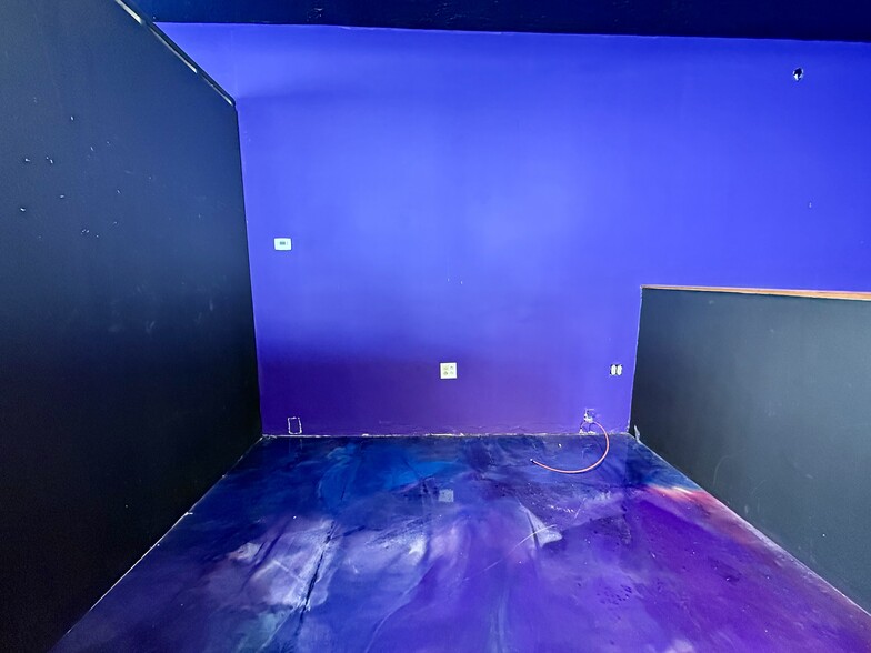 More Photos Of 118 Cambridge St, Worcester Unknown For Lease