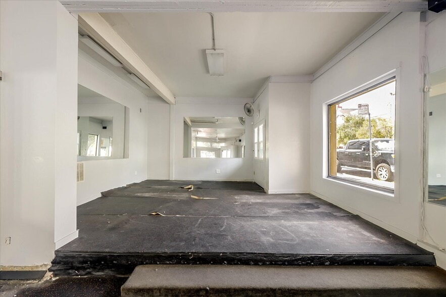 More Photos Of 1300 Church St, San Francisco Apartments For Sale