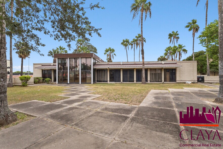 More Photos Of 1600 University Blvd, Brownsville Office For Sale
