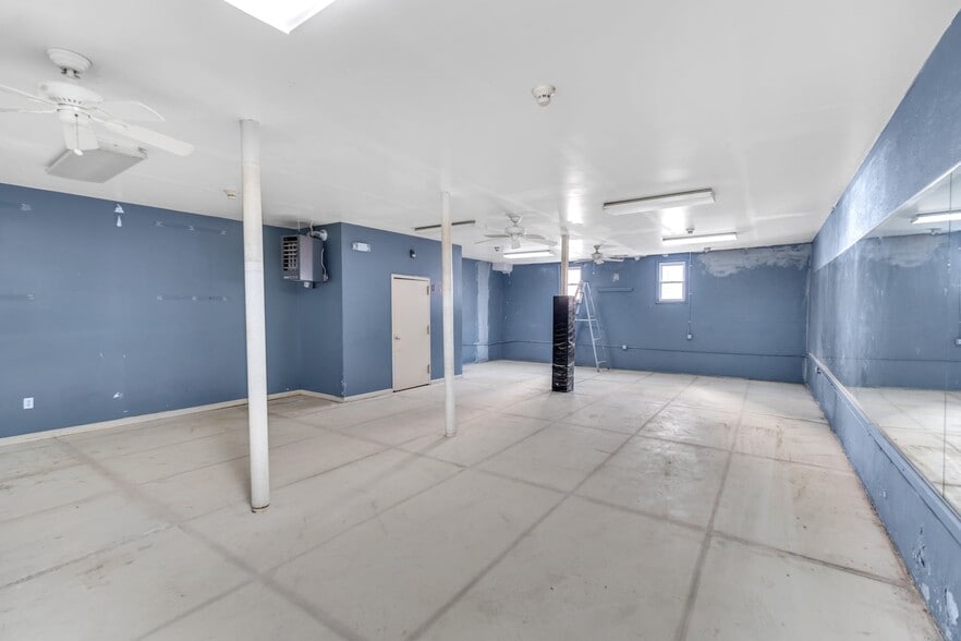 More Photos Of 603 Adams St, Hoboken Storefront Retail Residential For Lease