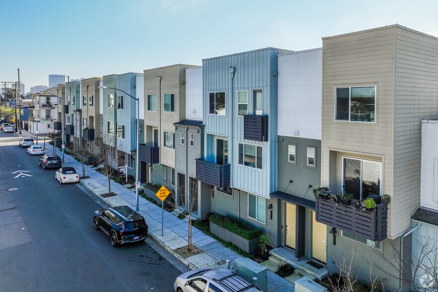 Primary Photo Of 990 W Grand Ave, Oakland Apartments For Sale