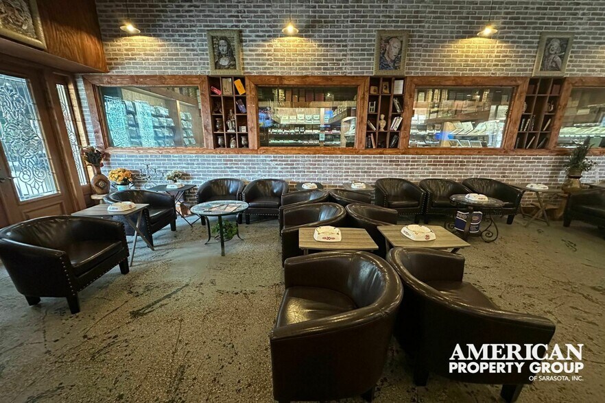 More Photos Of 4571 Clark Rd, Sarasota Restaurant For Sale