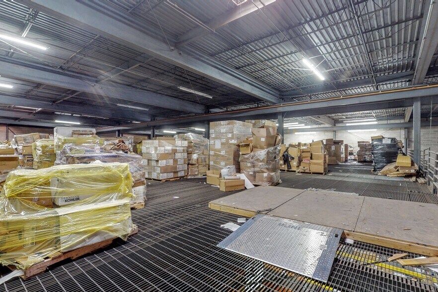 More Photos Of 201 2nd St, Perth Amboy Warehouse For Sale