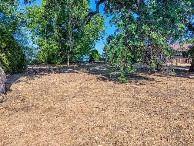 More Photos Of 14089 Lakeshore Dr, Clearlake Land For Sale