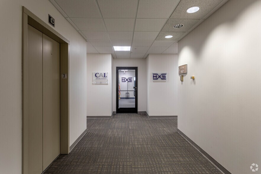 More Photos Of 4031 Colonel Glenn Hwy, Dayton Office For Sale