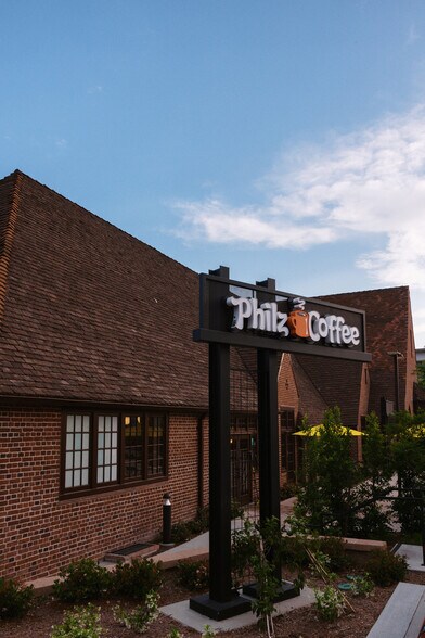 More Photos Of 7012 Walnut Grove Dr, Whittier Unknown For Lease