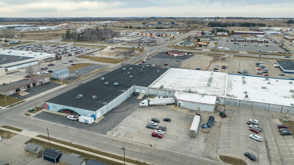 More Photos Of 128 W 8th St, Monroe General Retail For Sale