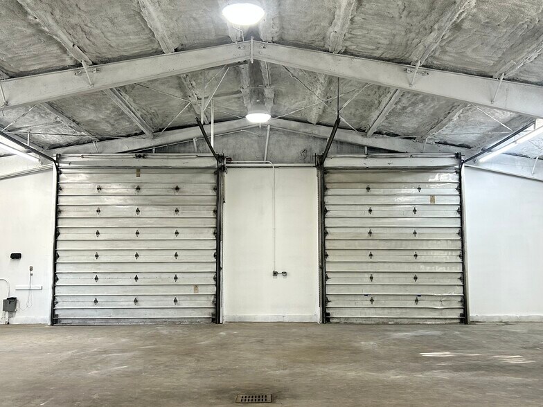 More Photos Of 2431 Hill Rd, Fairbanks Industrial For Sale