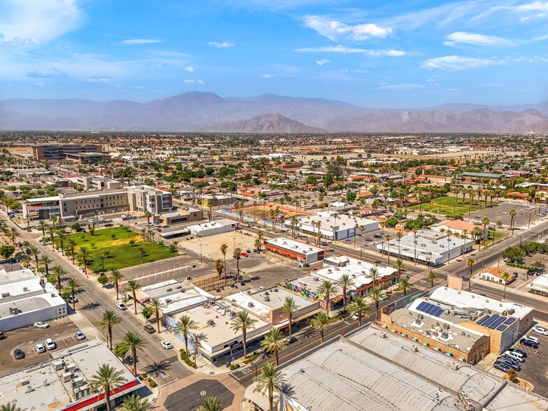 More Photos Of 45073 Oasis St, Indio Freestanding For Lease