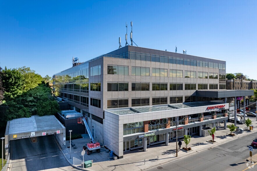 More Photos Of 3080 Yonge St, Toronto Office Residential For Lease