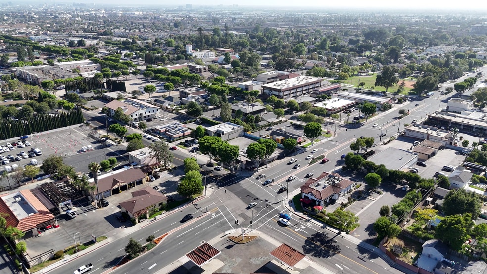 More Photos Of 150 E 1st St, Tustin Schools For Sale