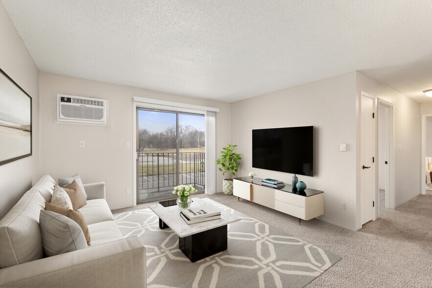 More Photos Of 100-112 5th Ave NW, Altoona Apartments For Sale