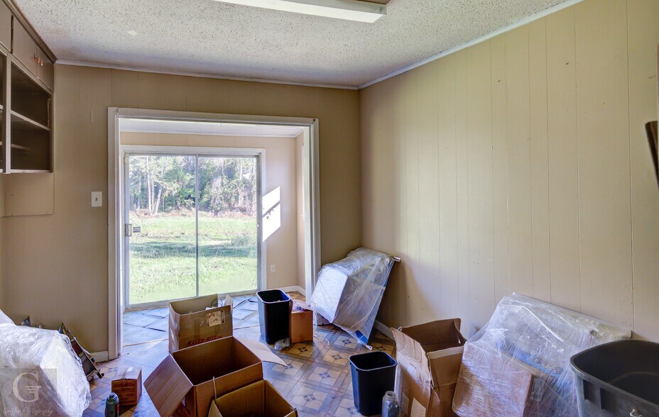 More Photos Of 435 Homer Rd, Minden Medical For Sale