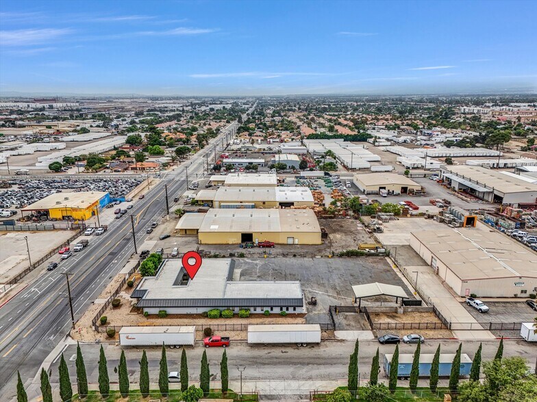 More Photos Of 15384 Arrow Blvd, Fontana Office For Lease