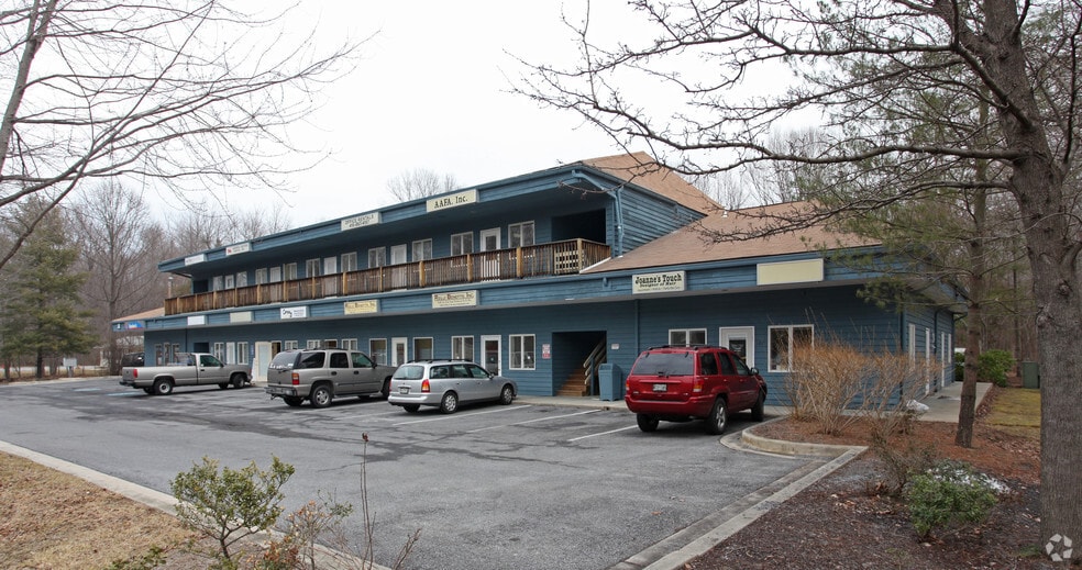 More Photos Of 5419 Deale Churchton Rd, Churchton Office Residential For Lease