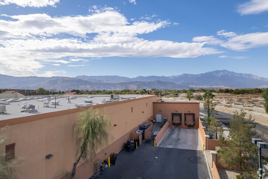 More Photos Of 74884-74998 Country Club Dr, Palm Desert Unknown For Lease
