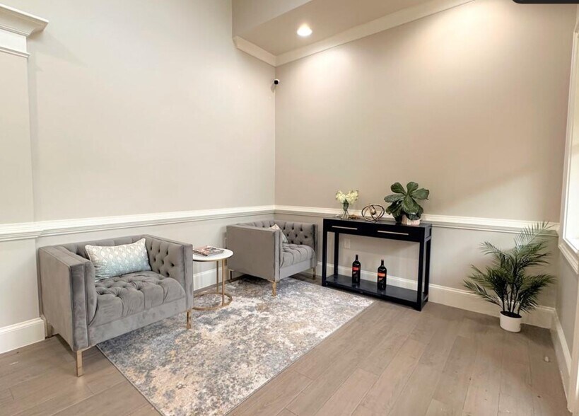 More Photos Of 1110 Satellite Blvd, Suwanee Office For Sale