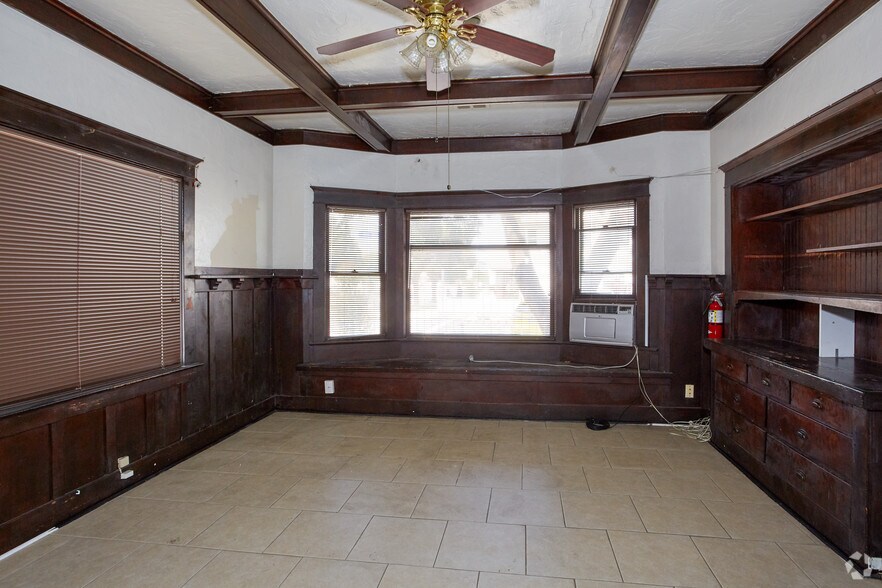 More Photos Of 707 E 7th St, Long Beach Apartments For Sale