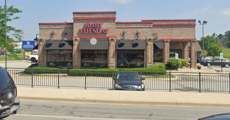 More Photos Of 2304 N Wayne St, Angola Restaurant For Lease