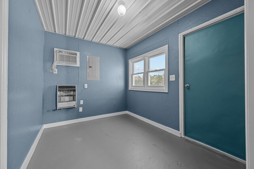 More Photos Of 9572 Hwy 41 W, Pink Hill Land For Sale